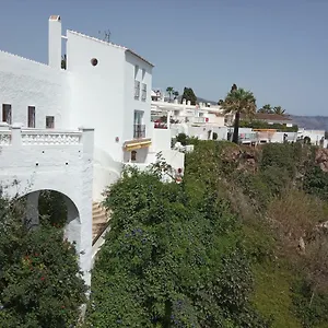casa-eva-nerja.hotelsinnerja.org/